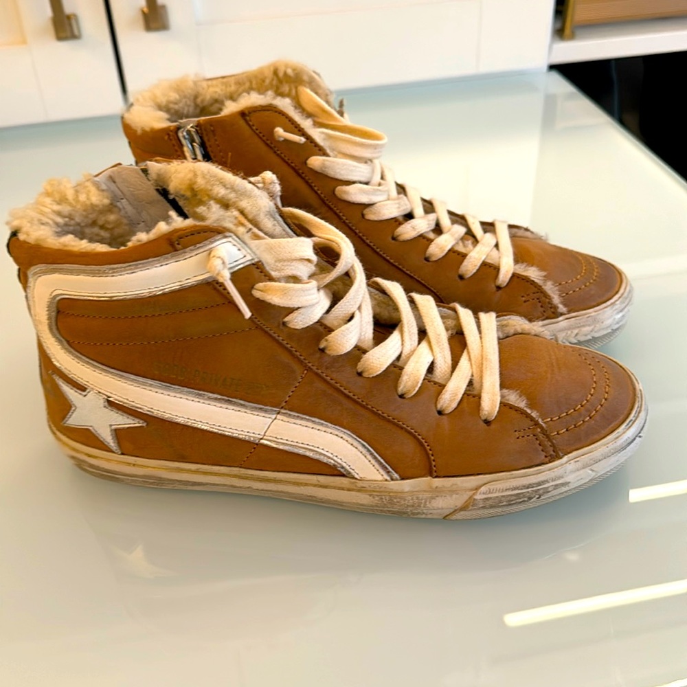 Golden Goose Leather High-Top Sneakers with Shearling Lining - Tan / White